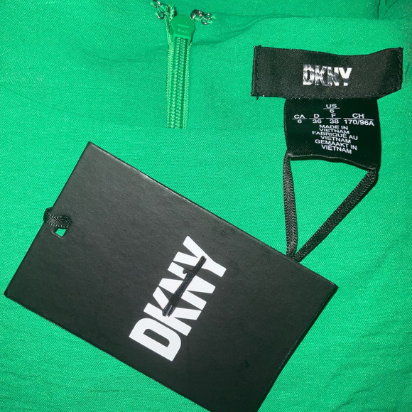 DKNY Women's Ruffled-Hem Balloon Sleeve Crewneck Dress Green Sz 6 NWT - Picture 10 of 11